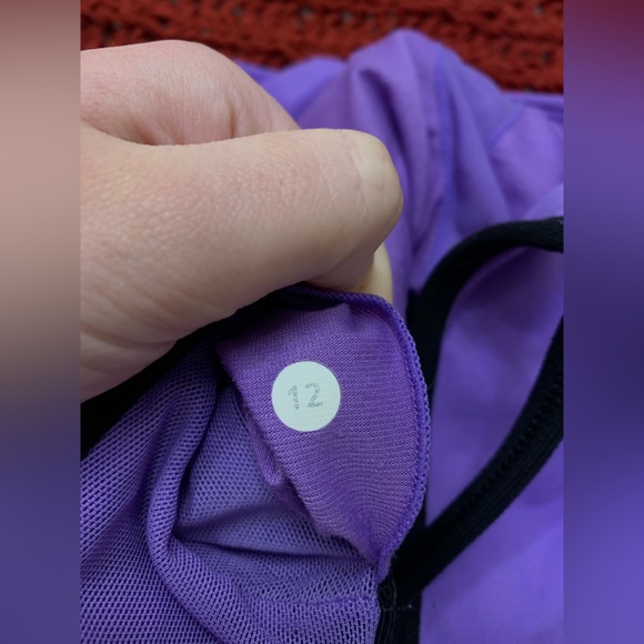 Lululemon purple tank top - Picture 3 of 3